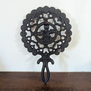 Vintage Cast Iron Trivet Amish Boy Or Dutch Girl Cottagecore Farmhouse Mid MCM